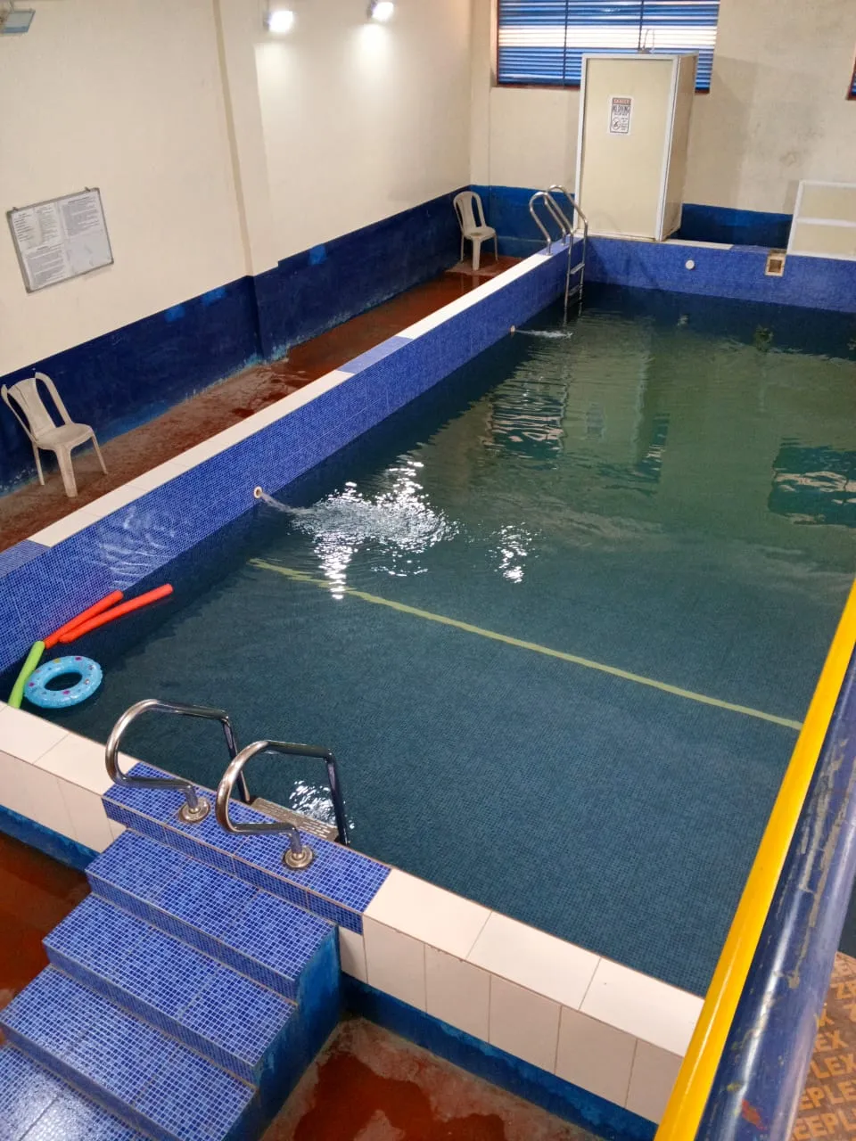 Swimming pool